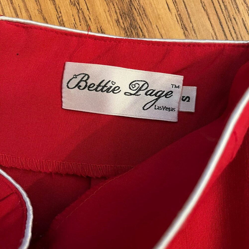 Bettie Page Red Pencil Skirt with White Piping S - Picture 7 of 10